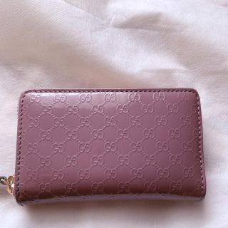 グッチ(Gucci)のGUCCI カードケース　超美品です！(名刺入れ/定期入れ)