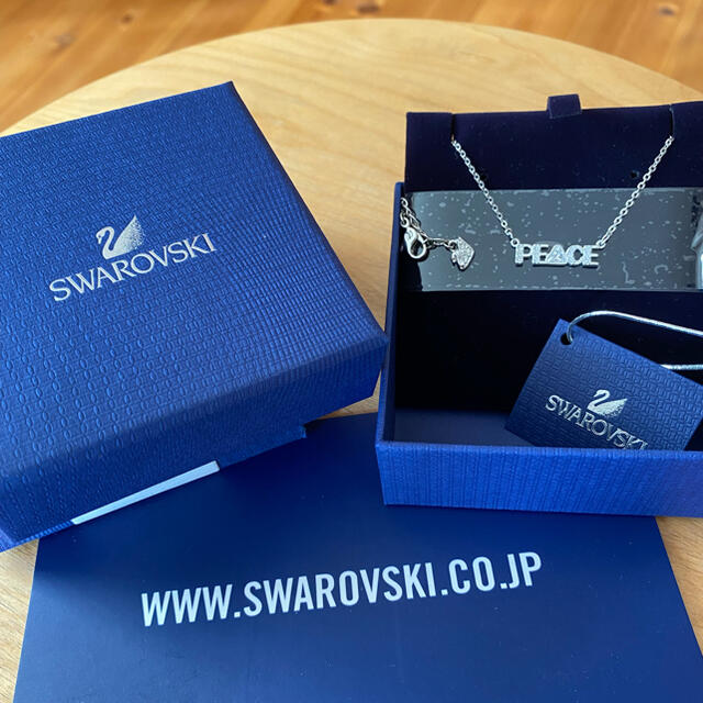 スワロフスキーSwarovski『PEACEネックレスペンダント』5290525