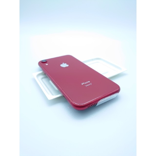 iPhone(アイフォーン)の新品未使用 即納 iPhone XR 64GB プロダクトRED SIMフリー スマホ/家電/カメラのスマートフォン/携帯電話(スマートフォン本体)の商品写真