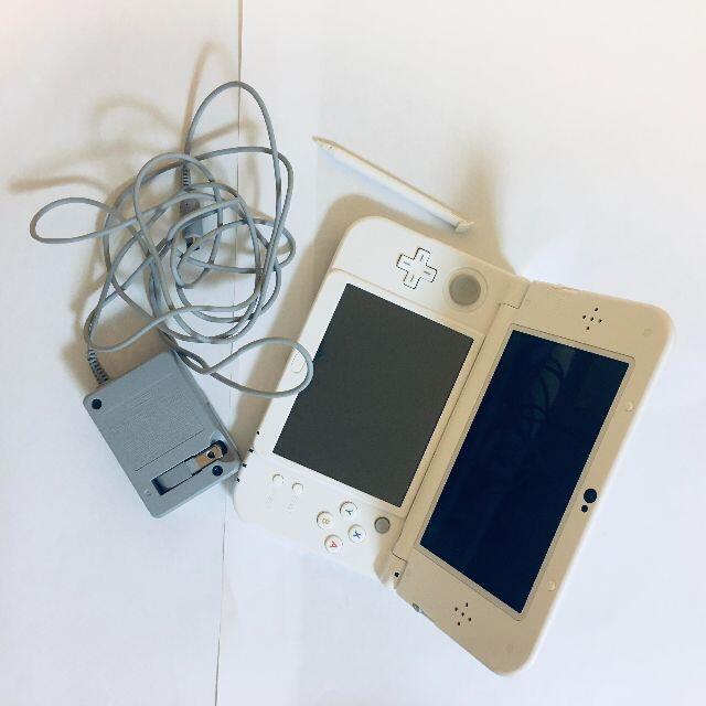 3DSLL本体　充電器あり