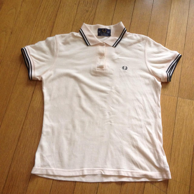 FRED PERRY(フレッドペリー)の淡いピンクのポロシャツ♡ レディースのトップス(ポロシャツ)の商品写真