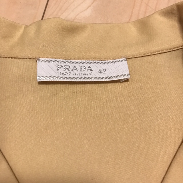 PRADA(プラダ)のMerci様取置き　2点セットプラダ　デニム　シャツストレッチパンツ　裾スリット レディースのパンツ(デニム/ジーンズ)の商品写真