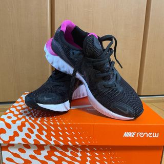 ナイキ(NIKE)のNIKE ナイキ　レディース  ウォーキングシューズ　スニーカー　ランニング(ウォーキング)