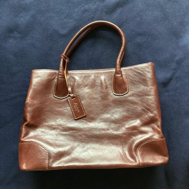 Dakota(ダコタ)のDakota本革ユニセックストートバッグこげ茶色 レディースのバッグ(トートバッグ)の商品写真