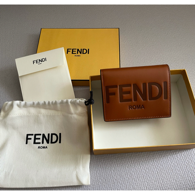 FENDI(フェンディ)のフェンディ FENDI 財布 8M0420 CUOIO+ORO SOFT レディースのファッション小物(財布)の商品写真
