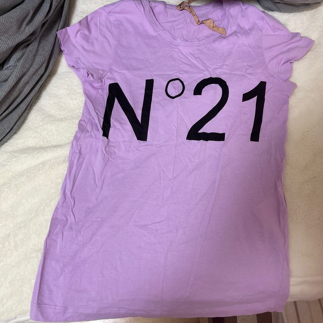 N°21(ヌメロヴェントゥーノ)のN˚21 レディースのトップス(Tシャツ(半袖/袖なし))の商品写真