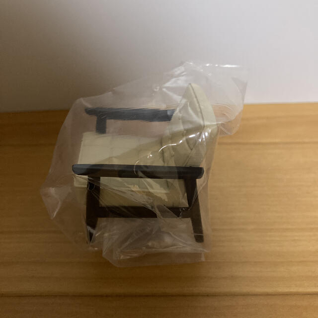 カリモク家具(カリモクカグ)のカリモク60   ミニチュアファニチャー エンタメ/ホビーのコレクション(その他)の商品写真