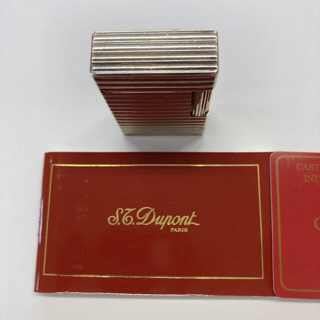 S.T. Dupont(エステーデュポン)の★箱付き　デュポン ガスライター ボーダー　S.T.Dupont　シルバーカラー メンズのファッション小物(タバコグッズ)の商品写真