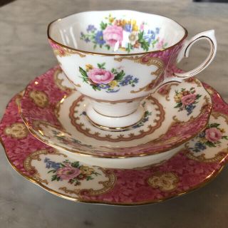 ロイヤルアルバート(ROYAL ALBERT)のロイヤルアルバート レディーカーライル　3p ＋オマケ(食器)