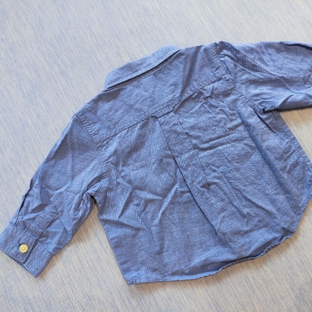 babyGAP(ベビーギャップ)のシャツ　GAP キッズ/ベビー/マタニティのベビー服(~85cm)(シャツ/カットソー)の商品写真