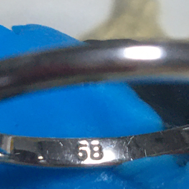 SWAROVSKI(スワロフスキー)のスワロフスキー　大きめの指輪 レディースのアクセサリー(リング(指輪))の商品写真