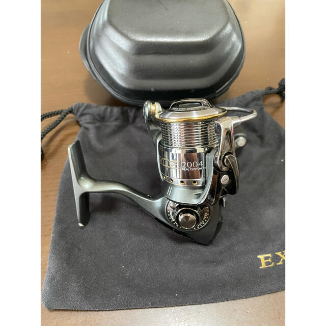 ダイワ イグジスト スティーズカスタム 2004 回転良好 DAIWA