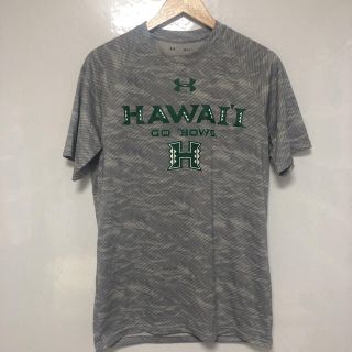 アンダーアーマー(UNDER ARMOUR)のunder armour Tシャツ グレー　M-L 品番41(Tシャツ/カットソー(半袖/袖なし))