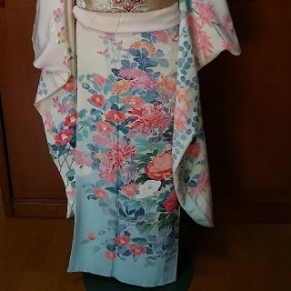 岡村蒼風の振袖　(着物のみの出品者です)