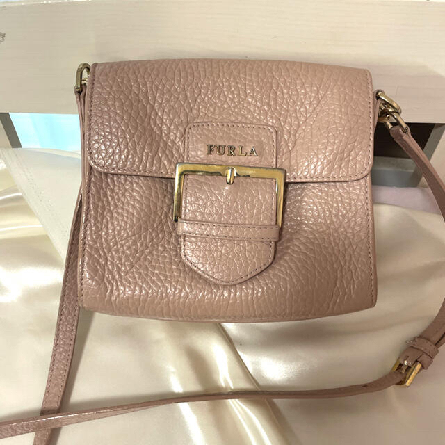 FURLA ショルダーバッグ　ピンク