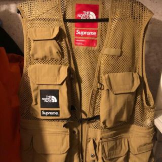 シュプリーム(Supreme)のsupreme north ベスト(ベスト)