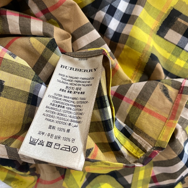 BURBERRY(バーバリー)のバーバリーグラフティシャツ　Burberry レディース レディースのトップス(シャツ/ブラウス(半袖/袖なし))の商品写真