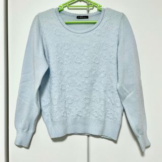 シーディーエスベーシック(C.D.S BASIC)のC.D.S BASIC シーディーエスベーシック ニット スカイブルー 花柄 秋(ニット/セーター)