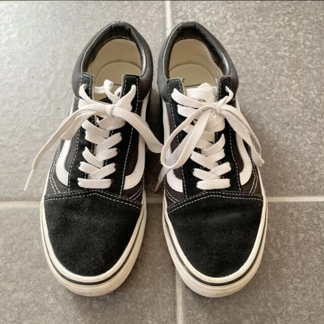 VANS ヴァンズ　スニーカー ブラック×ホワイト 23.5cm