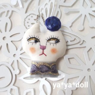 猫人形　チャーム　グレー　ya*ya*doll アクセサリー　インテリア　雑貨　(チャーム)