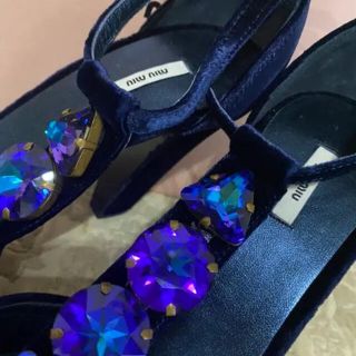 新品　miu miu ミュウミュウ　41 VELVET JEWEL サンダル