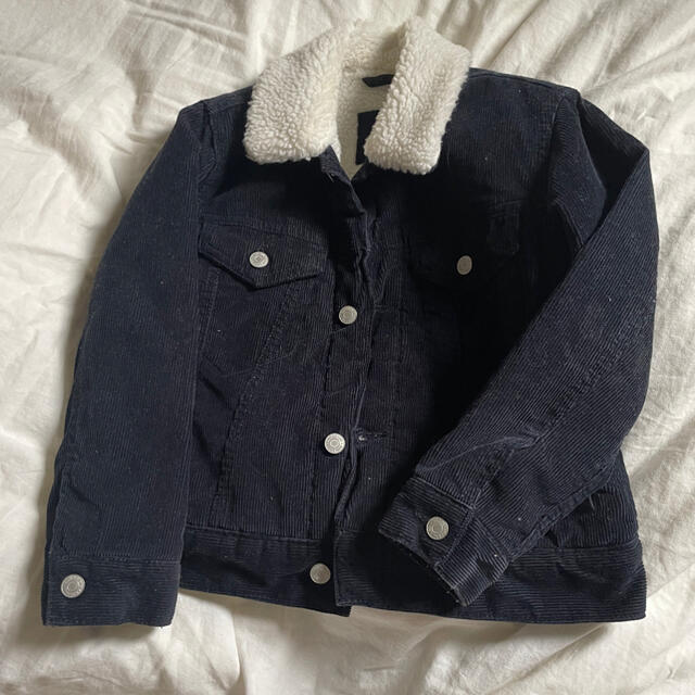 GAP Kids(ギャップキッズ)のGAP kids ボアコーデュロイジャケット 4-5Y キッズ/ベビー/マタニティのキッズ服女の子用(90cm~)(ジャケット/上着)の商品写真