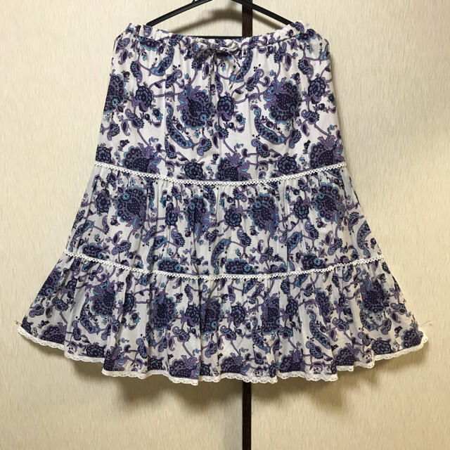 ikka(イッカ)のペイズリー柄のギャザースカート❤︎Ｍ❤︎USED レディースのスカート(ロングスカート)の商品写真