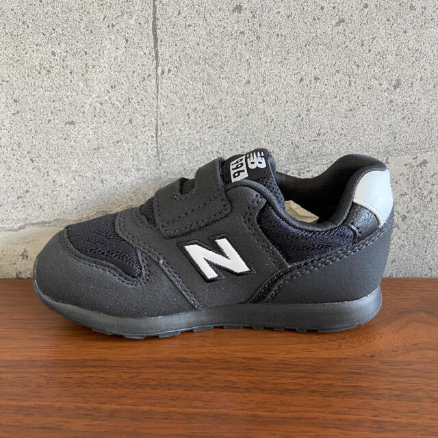 New Balance(ニューバランス)の【新品】15センチ モノトーンタイガー ニューバランス スニーカー 996 キッズ/ベビー/マタニティのキッズ靴/シューズ(15cm~)(スニーカー)の商品写真