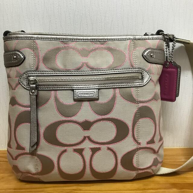 ショルダーバッグ美品coach コーチショルダーバッグ