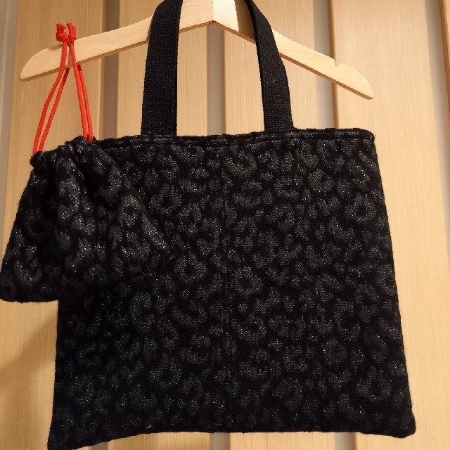 新作❇プロが作るハンドメイドバッグと巾着袋 2点セット レディースのファッション小物(ポーチ)の商品写真