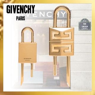 ジバンシィ(GIVENCHY)のGIVENCHY ジバンシイ 4G ロックチャーム(キーホルダー)