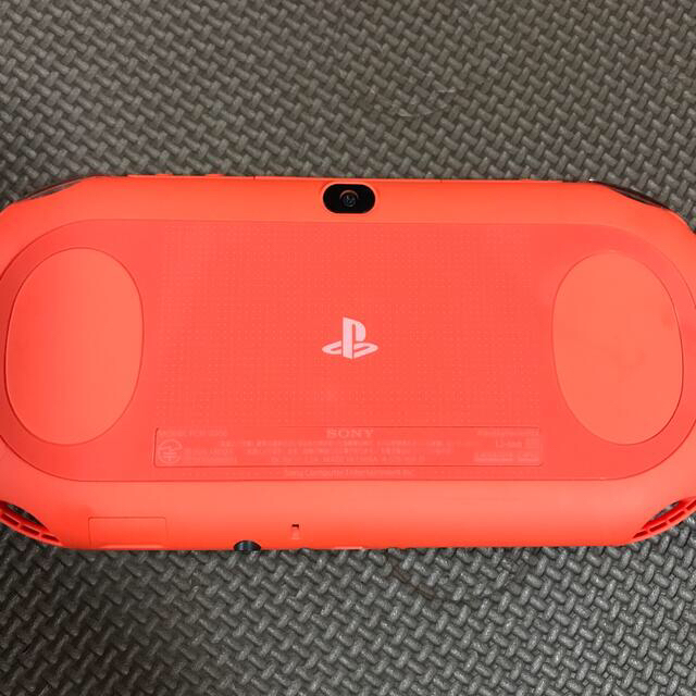 ps vita 本体 2000 オレンジ、ブラック ps vita 本体 2000 オレンジ、ブラック