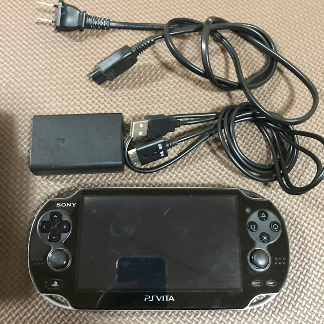 ps vita 本体 2000 オレンジ、ブラック ps vita 本体 2000 オレンジ、ブラック