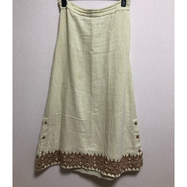 MALAIKA(マライカ)のcheka  ローングスカート　インド製　薄黄色 レディースのワンピース(ロングワンピース/マキシワンピース)の商品写真
