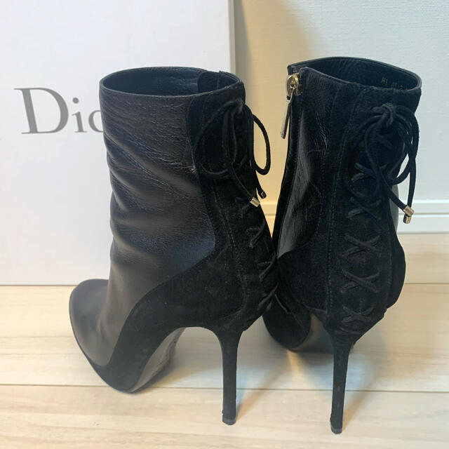 Christian Dior(クリスチャンディオール)のChristian Dior ショートブーツ　ブラック　レザースエード レディースの靴/シューズ(ブーツ)の商品写真