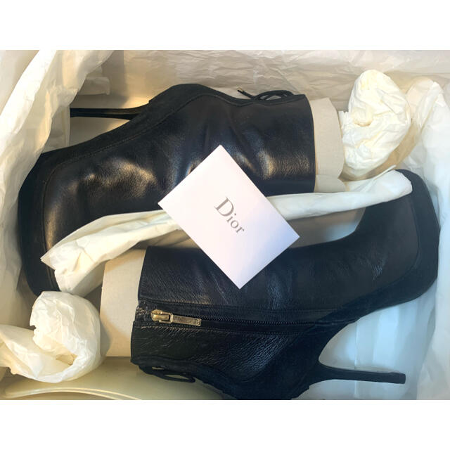 Christian Dior(クリスチャンディオール)のChristian Dior ショートブーツ　ブラック　レザースエード レディースの靴/シューズ(ブーツ)の商品写真