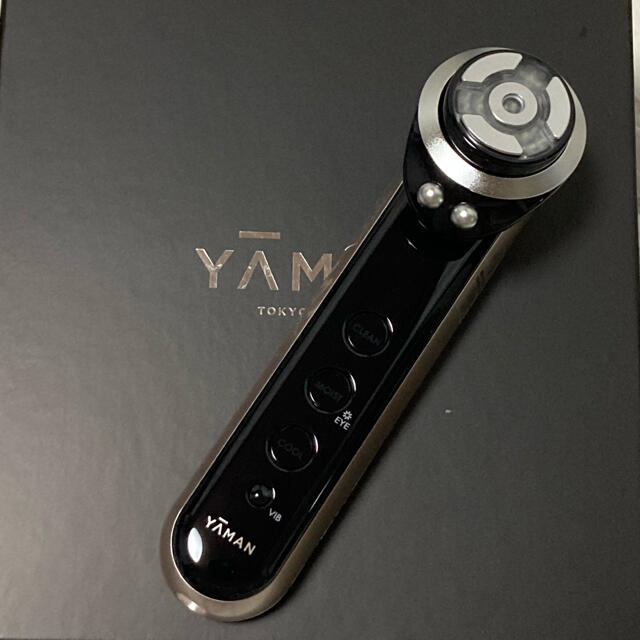 YA-MAN(ヤーマン)の【MOP様専用】ヤーマン 美顔器  フォトプラスプレステージSS  スマホ/家電/カメラの美容/健康(フェイスケア/美顔器)の商品写真