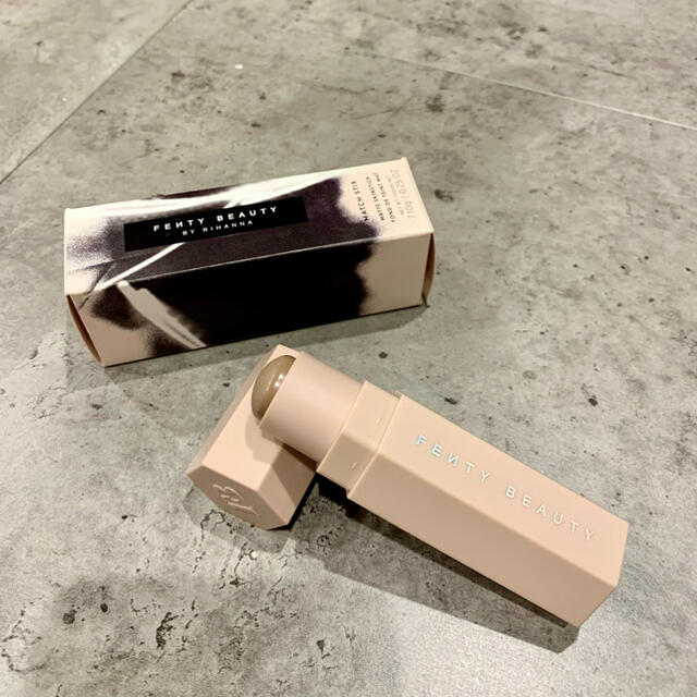 Sephora(セフォラ)のFENTY BEAUTY BY RIHANNA - Amber コスメ/美容のベースメイク/化粧品(フェイスカラー)の商品写真