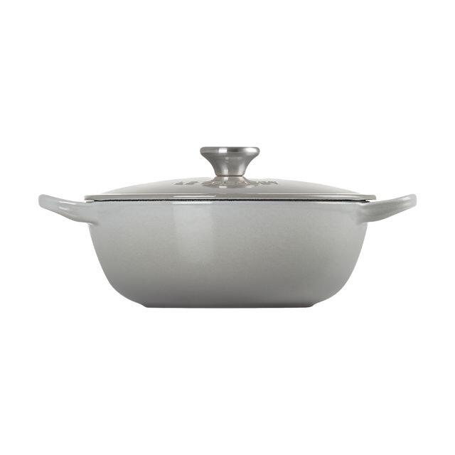 LE CREUSET(ルクルーゼ)の【新品・未使用】ル・クルーゼ マルミット 18cm ミストグレー インテリア/住まい/日用品のキッチン/食器(鍋/フライパン)の商品写真