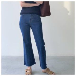 アパルトモンドゥーズィエムクラス(L'Appartement DEUXIEME CLASSE)のL'Appartement CROPPED FLARE DENIM(デニム/ジーンズ)