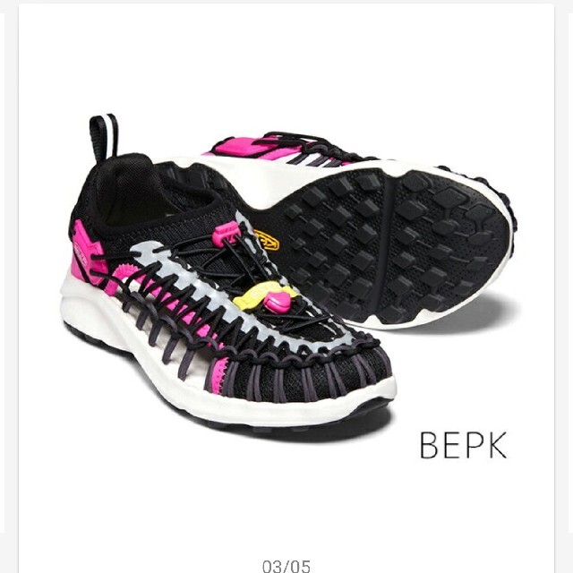 KEEN - KEEN スニーカー UNEEK SNK ユニーク スニーク 黒ピンク24cmの通販 by SHOPざぶ|キーンならラクマ