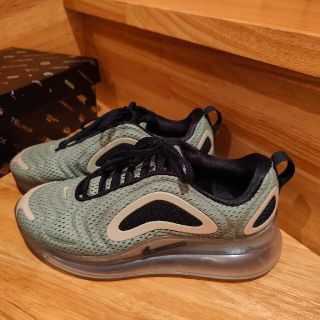 ナイキ(NIKE)の【みー！様専用】NIKE Airmax 720 エアマックス 24cm(スニーカー)