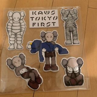 メディコムトイ(MEDICOM TOY)のとみゆみ様専用　KAWS TOKYO FIRST ぷくぷくシール(その他)