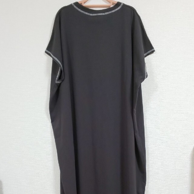 しまむら(シマムラ)の近藤千尋　フレンチスリーブ　配色ステッチ　ワンピース　てら　MUMU　グレイル レディースのワンピース(ロングワンピース/マキシワンピース)の商品写真