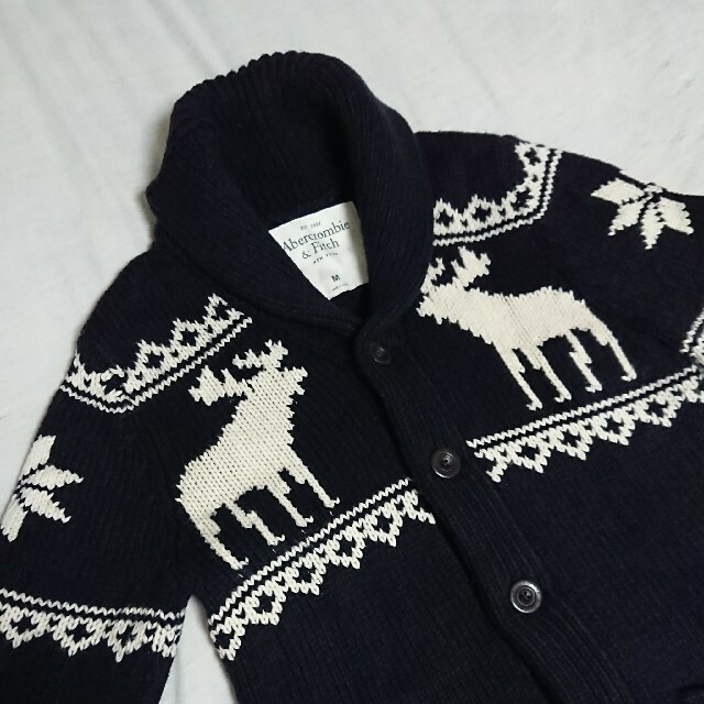 Abercrombie&Fitch(アバクロンビーアンドフィッチ)のアバクロ ニット メンズＭ カウチン 厚手 ネイビー USED品 カーディガン メンズのトップス(ニット/セーター)の商品写真