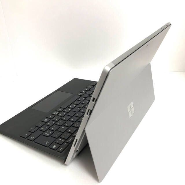 Microsoft(マイクロソフト)の[超美品]　Surface Pro5 8G/256G  Office2019 スマホ/家電/カメラのPC/タブレット(ノートPC)の商品写真