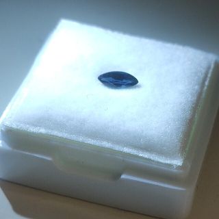 天然石　サファイア ルース　0.3ct(その他)