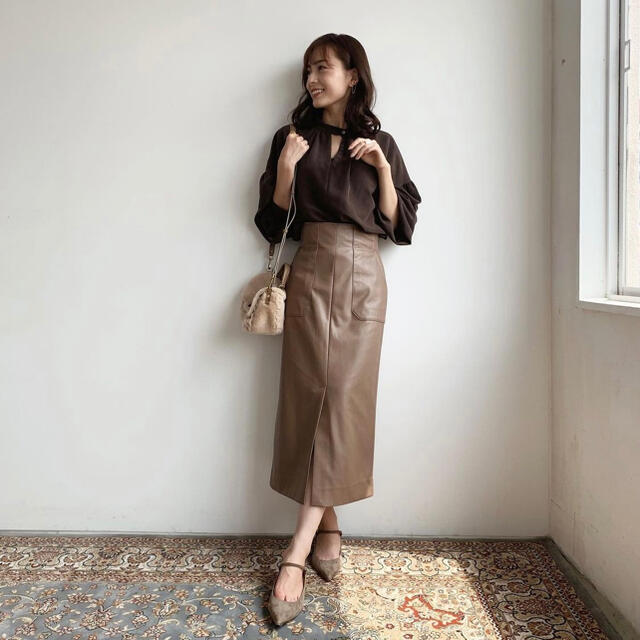 伊太利屋人工皮革マーメイドロングスカート 美品