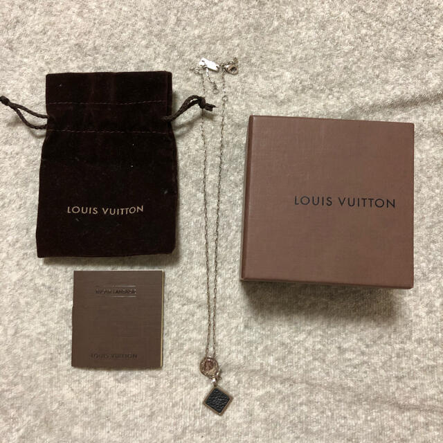 LOUIS VUITTON(ルイヴィトン)✖️ fragment ネックレス