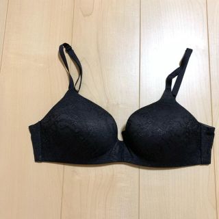 UNIQLO - ユニクロ ワイヤレスブラ ABC75/80の通販 by かずめろろ's